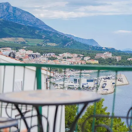 Studio Apartman Monika Pensionat Baška Voda